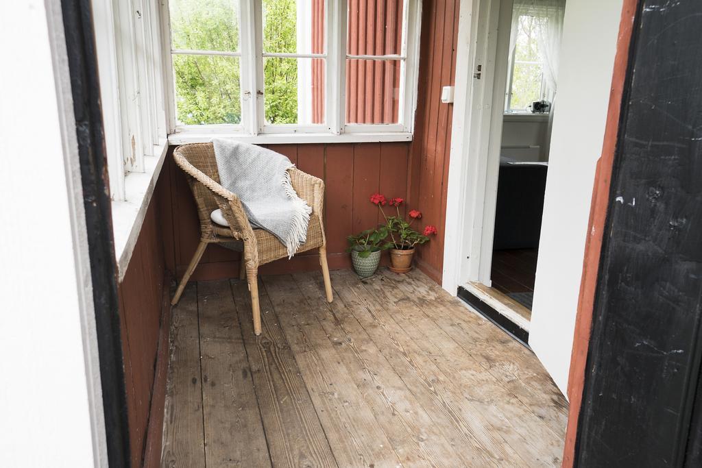 Anfasteroed Gardsvik - Sjoestugan Люнгскіле Екстер'єр фото